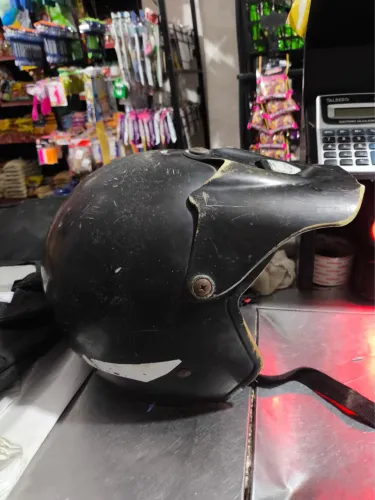 Capacete Preto