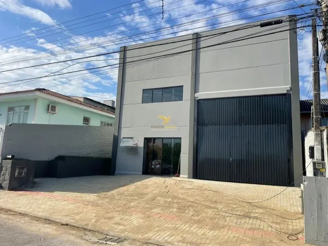 Galpão 200 m² para Aluguel Serraria, São José/SC