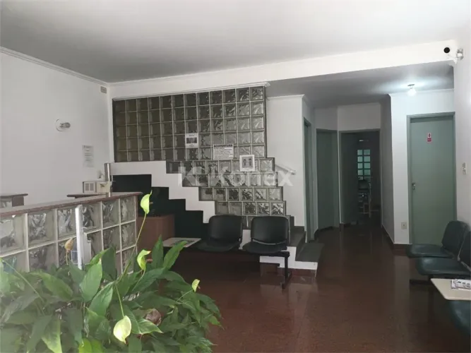 Casa comercial à venda com 287 m² em Pinheiros, São Paulo