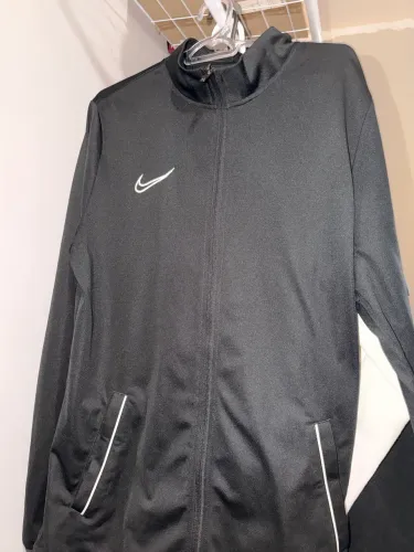Casaco Nike Dri Fit