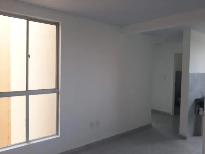 Vendo apt. Condomínio vilage de prata