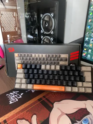 Teclado Mecânico Gamer Redragon Lakshmi 60%