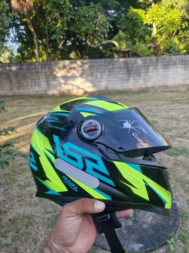 Capacete LS2 