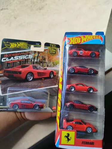 Lote hot Wheels Ferrari