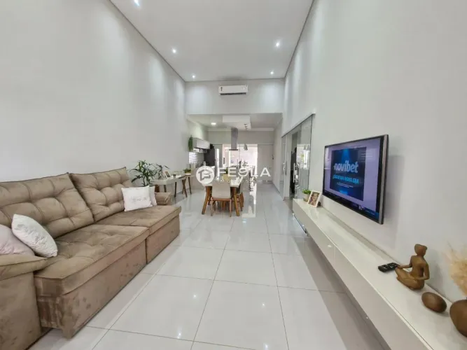 Casa à venda em Santa Bárbara D'Oeste, Jardim Fernando Mollon, com 3 quartos, com 150 m²