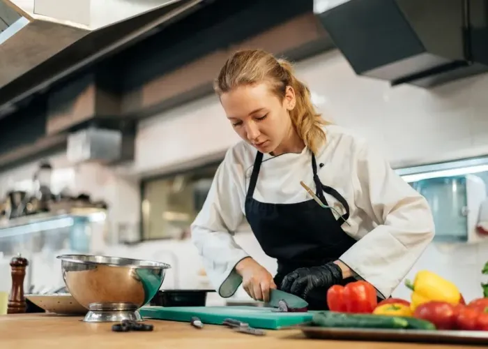 Auxiliar de cozinha CLT