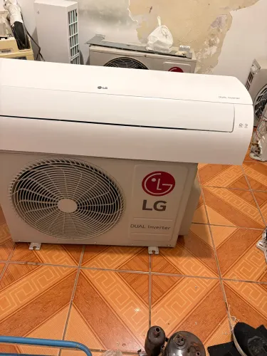 Vendo LG dual inverter 19.000 btus só frio