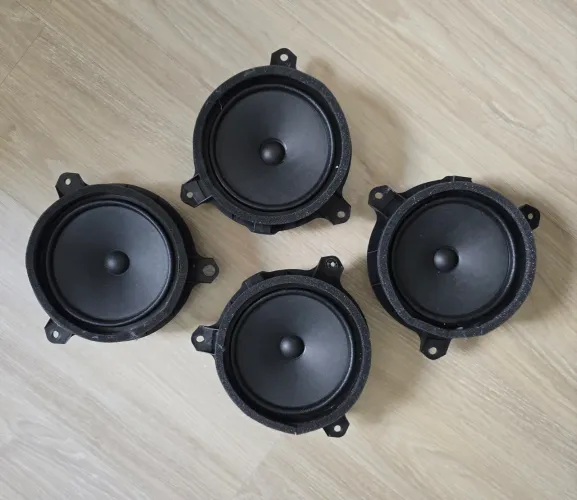 Kit de Alto-falantes Toyota 6,5" 20W