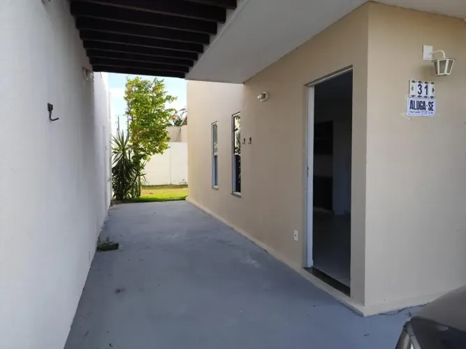 ALUGO CASA NO LAGOS DO FRANCES DE 3 QUARTOS COM SUITE