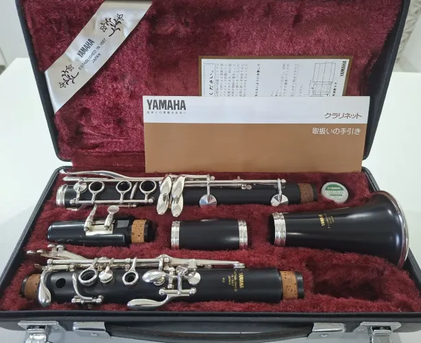 Clarinete yamaha ycl 452 madeira japan seminovo