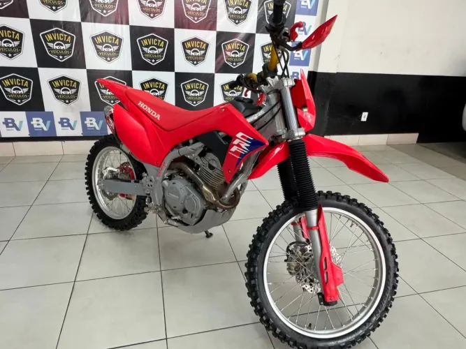 CRF 250 2025, linda moto