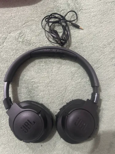 JBL TUNE710 bt