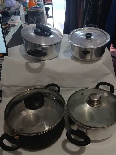 Kit 4 Panelas de Alumínio Fundido Grosso Antigas com Tampas