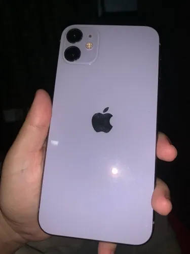 iPhone 11 - 64GB