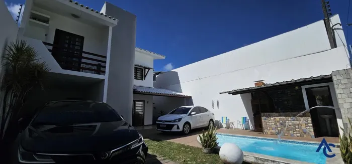 Casa duplex á venda no Antares | 6 Quartos | Lazer Completo