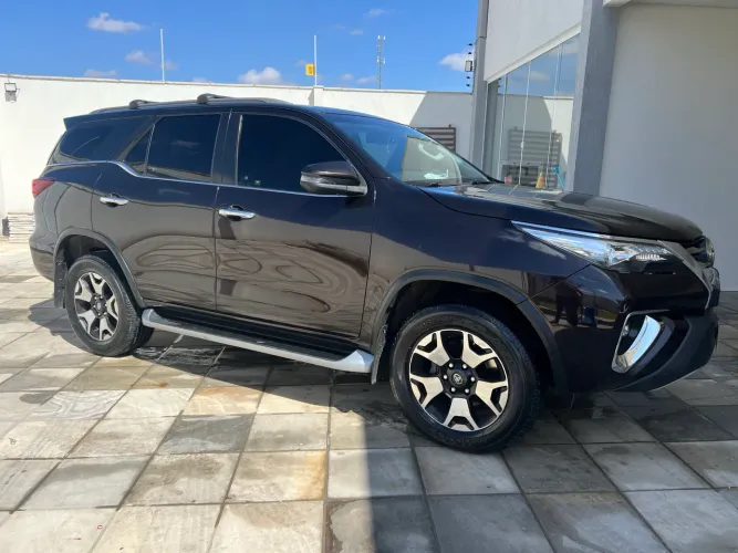Toyota Hilux SW4 SRX Diamo. 4X4 2.8 TB DIE AUT 2019