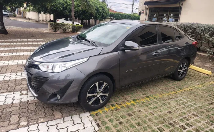 Toyota Yaris XS Connect Sedan 1.5 Flex 16V AUT 2022