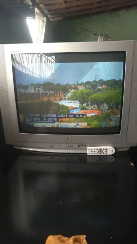 TV de tubo LG 29 polegadas com conversor