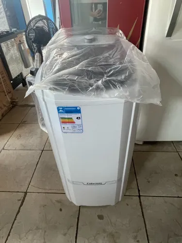Tanquinho Colormaq novo