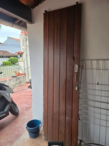 Porta de correr para banheiro
