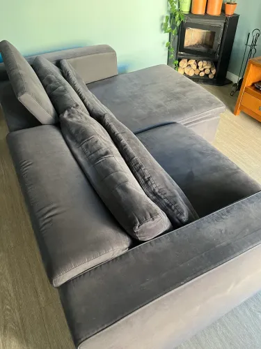 Sofá Tok Stok retrátil e reclinável 