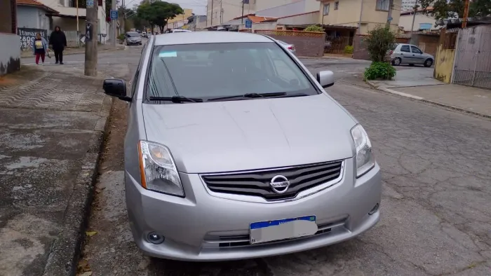 Nissan Sentra S 2.0/ 2.0 Flex Fuel 16V Aut. 2012
