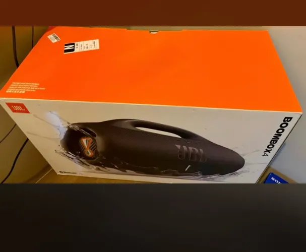JBL Boombox 4 NOVA LACRADA