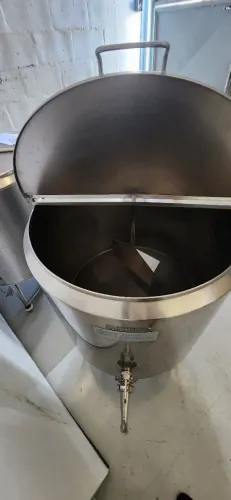 Tina de Maturação 300L
