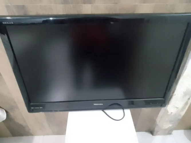 Tv Toshiba 37" tv digital