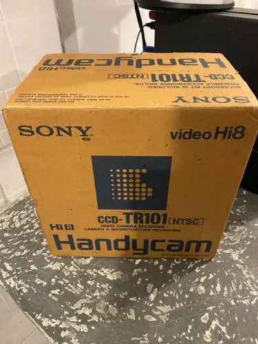 camera nova na caixa Sony CCD-TR101 Camcorder -raridade nova