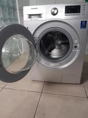 Máquina lava e seca Samsung 