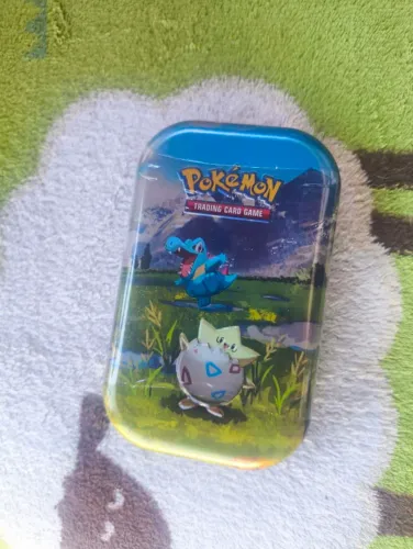  Pokémon TCG: Mega Evolution - Ascended Heroes - Mini Tin Togepi + Totodile - Inglês