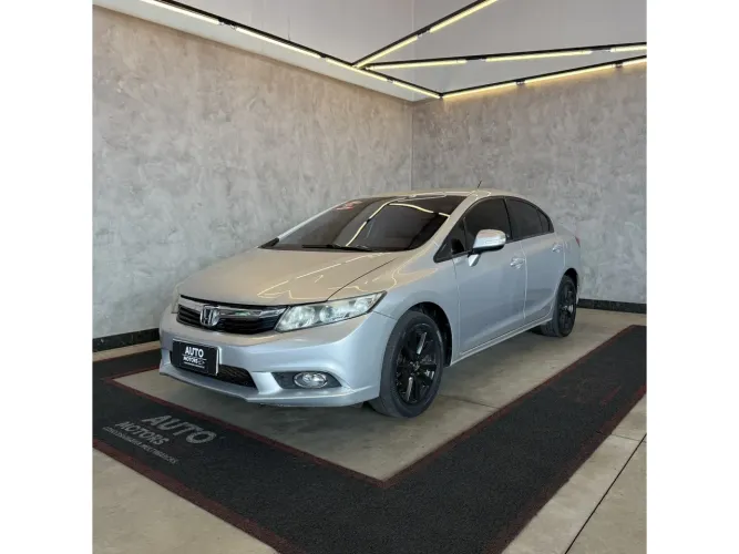 Honda Civic Sedan LXS 1.8/1.8 Flex 16V Mec. 4P 2012