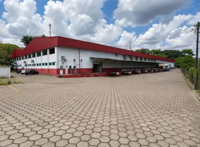 ALUGO  GALPÃO 9500m² INDUSTRIAL SUBESTAÇÃO 2.500KVAS REDE GÁS NA TOQUATO TAPÁJÓS!