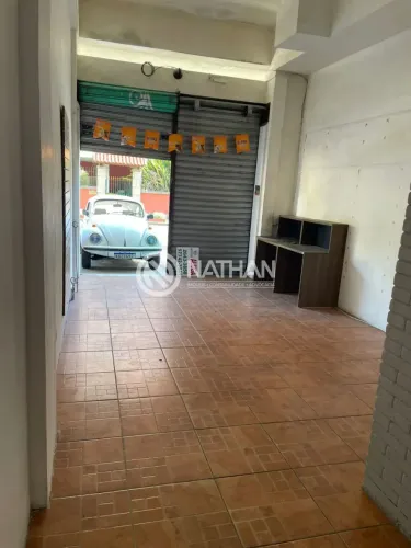 Imóvel para aluguel possui 34 metros quadrados em Várzea - Teresópolis - RJ