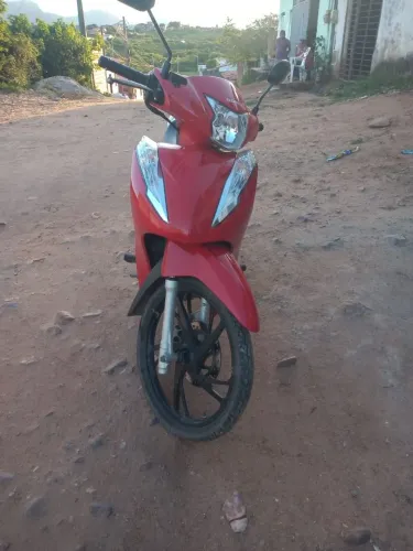 Vendo honda biz 2022 completa