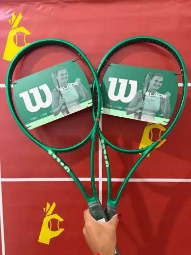 LANÇAMENTO Raquete de Tênis Wilson Blade 98 18x20 V10  