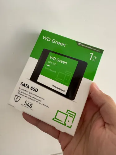 Lacrado - SSD Sata 1 Tb WD Green