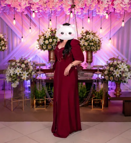 Vestido vinho