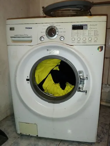 Lava e Seca LG 8.5kg - PARA PEÇAS OU CONSERTO