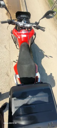 Xre 300 : 2010 
