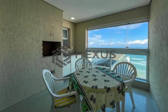 Apartamento frente mar com varanda gourmet vista mar e lazer nas Pitangueiras, Guarujá