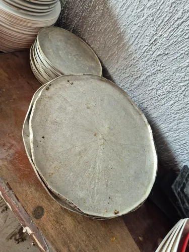 Forma para pizza em alumínio reforçado