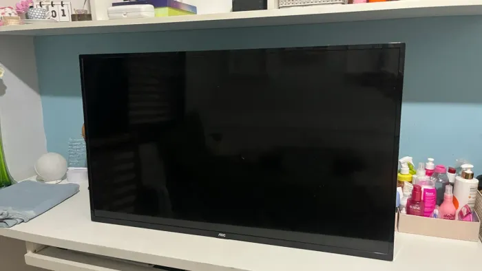 Smart TV AOC Roku 43? Full HD - Com Controle e Pés