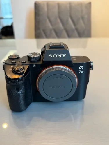 Câmera Sony a7III