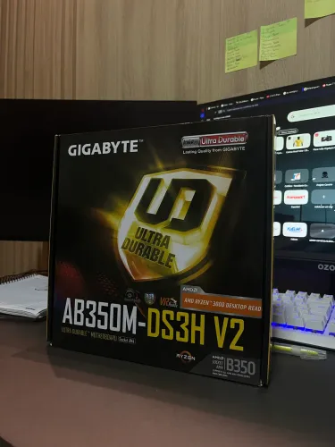 Placa mãe Gigabyte AB350 com defeito 
