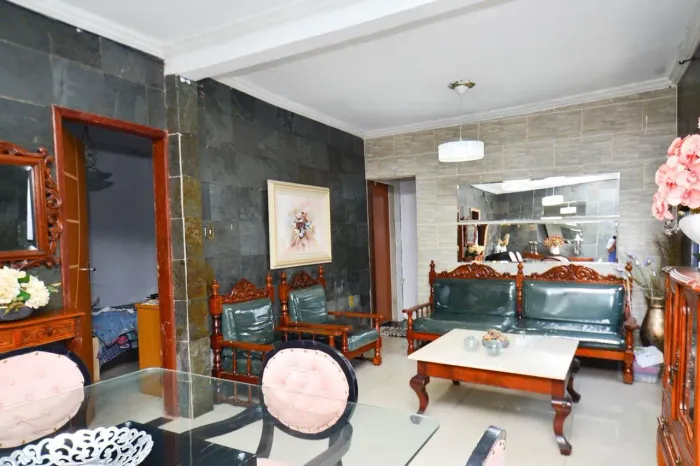 Casa à Venda - Horto Florestal, 2 Quartos, 400 m2