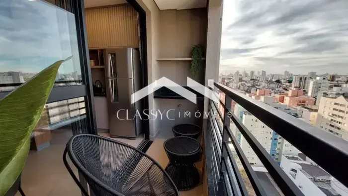 Studio mobiliado para aluguel, 34 m², espaço gourmet, suíte com armários.