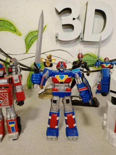 Robô Flashman Flash King 15cm altura. Impressão 3D. Não articulado.