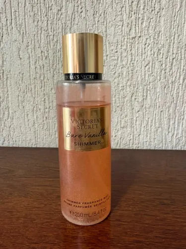 Body Splash Victoria´s Secret - Bare Vanilla Shimmer - Usado